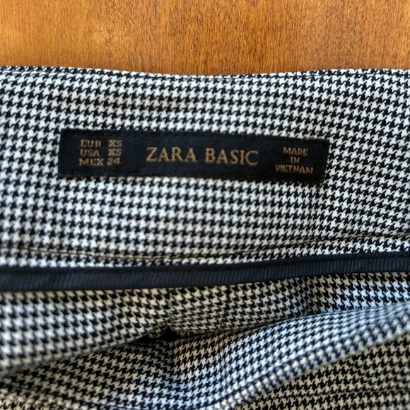 Zara Size XS - Picture 3 of 3